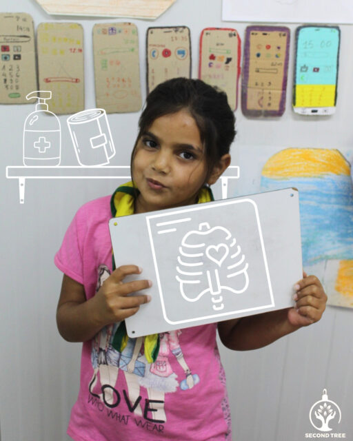 “I want to be a doctor because I want to be there to take care of my parents when they are old & they get sick.” 👩⚕
Meet Elif, 8. She may be one of the smallest students in our Youth Programme in Filippiada refugee camp, but she’s got serious presence. Her dream? To become a doctor so that she can look after the older ones & the little ones all over the world. 🩺
When Elif first joined our classes, she stayed close behind her big brothers, Yusuf & Ismaeil, feeling shy. But week by week, she grew more confident – joining in with activities & delighting everyone with her signature pose; ready for the camera! 📸
When you ask her about her dream, she doesn’t hesitate: “Helping out is my favourite thing to do.” This Christmas, with 100€, you can send 10 kids like Elif on a science-inspired field trip – the kind of day that makes science feel real: hands-on experiments, new questions, & excitement about learning.🦠
Donate or pick the digital Gift Box option for a loved one, and give children like Elif the chance to shape their tomorrow, their way. Link in bio ✨
#DreamBig #Doctor #RefugeesArePeople #Excursions #EducationForAll #Christmas2025